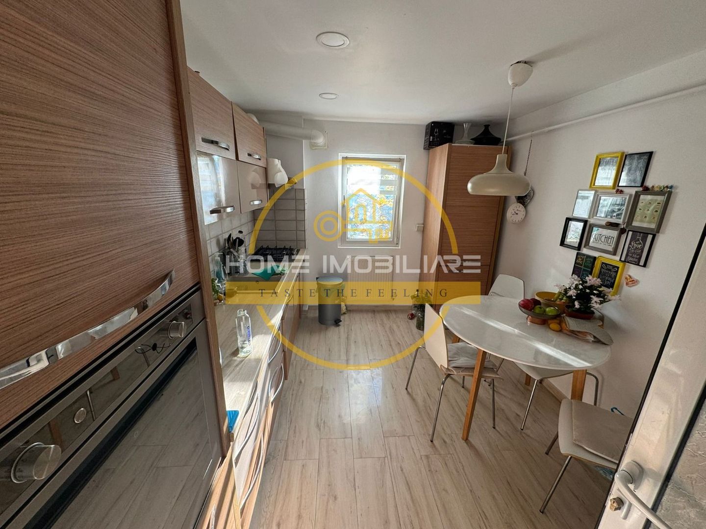 Etaj 2 Apartament 4 Camere Nicolina - Cug - Poză 1