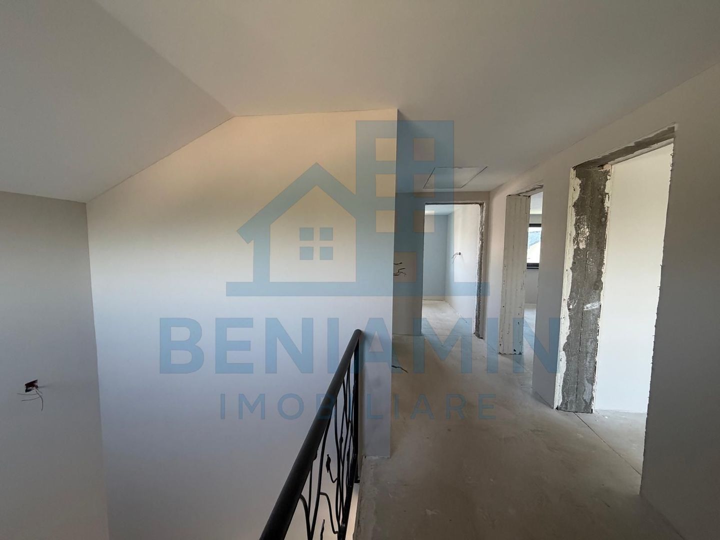 Casă-Modernă-P+M–Bariera Vâlcii-135mp Utili-Încălzire-Pardoseala - Poză 11