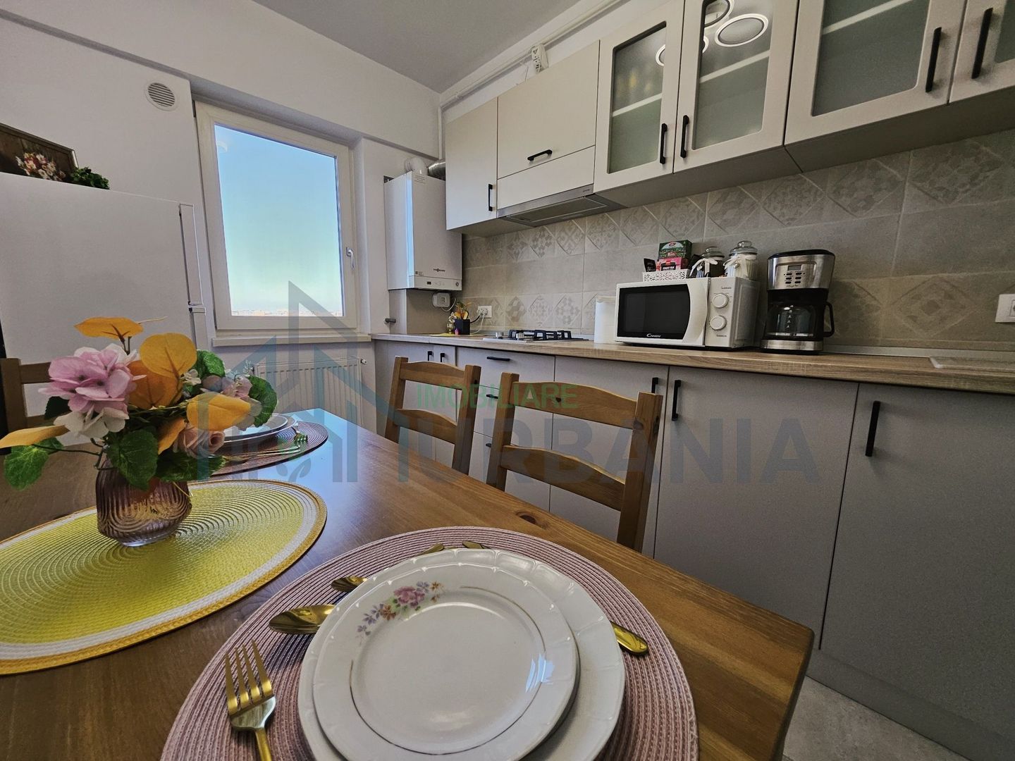 Apartament de închiriat 219 lei /noapte - Poză 3