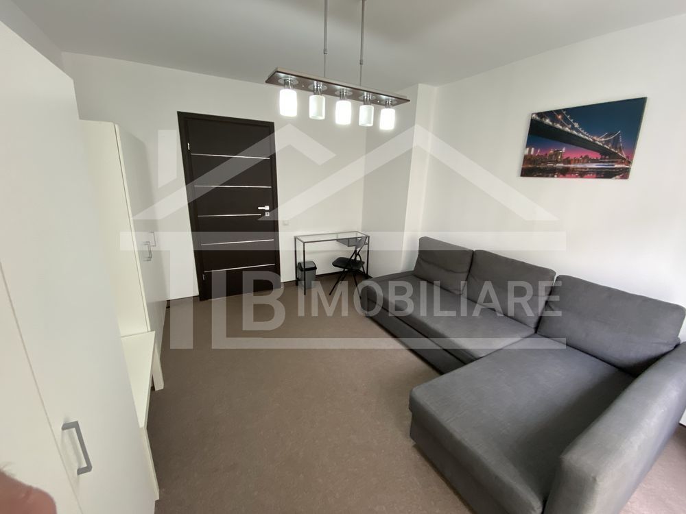 Apartament cu 2 camere, 50 mp, decomandat, Zona Ultracentrala - Poză 2