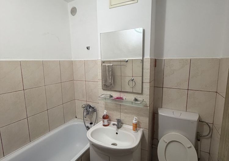 Vand apartament 3 camere micro 40 - Poză 7