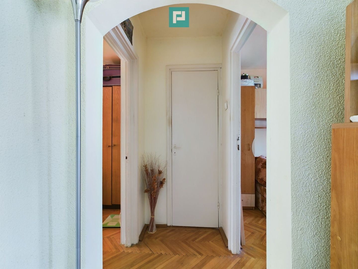 Ocazie! Apartament cu 3 camere, zona Dâmbovița lângă restaurant Nora - Poză 4