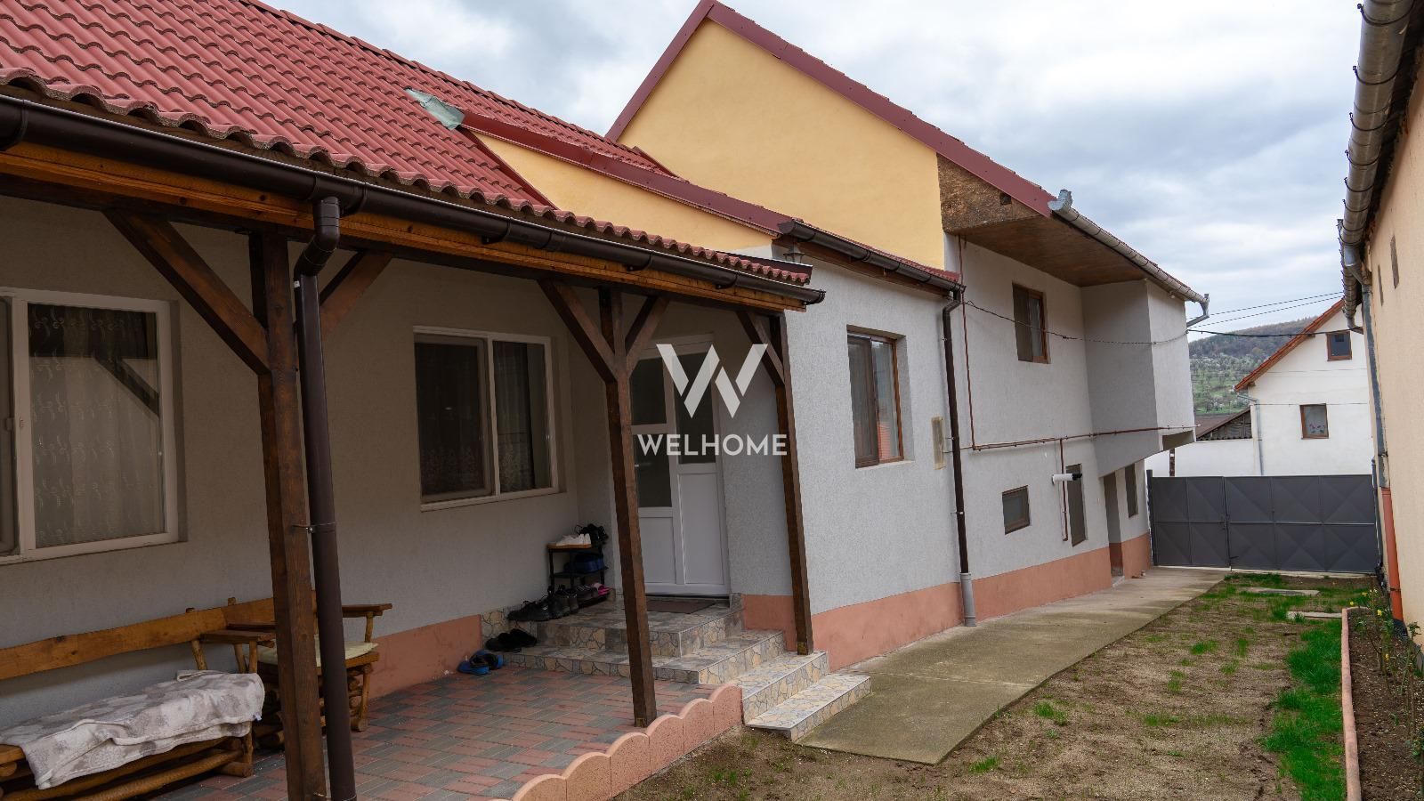 Casa Rosia, Sibiu, teren 1700mp - Poză 1