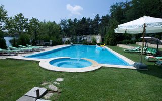 SNAGOV | VILA DE LUX CU 90M DESCHIDERE LA LAC | POZITIE EXCEPTIONALA - Poză 15