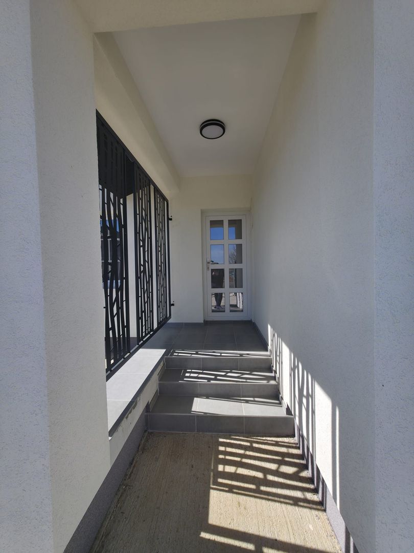 Casa Parter de vanzare in Balotesti - Poză 9