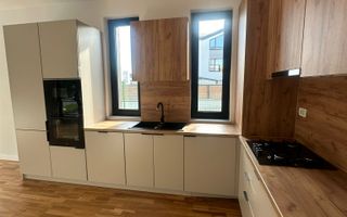 Vila cu 5 camere cu piscina proprie - scoala Americana - Poză 4