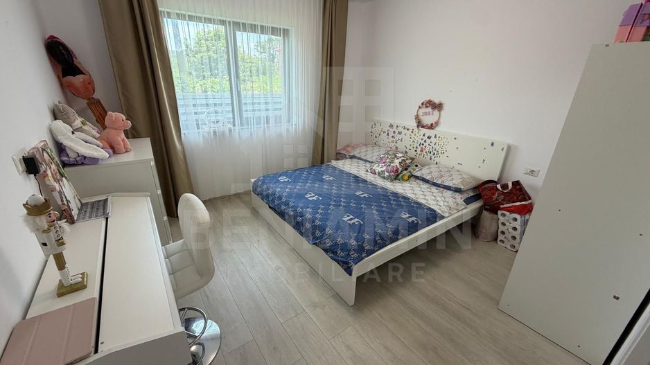 Casa-3 Dormitoare-2 Bai-Teren 400mp-Aeroport-Mobilata-Utilata-Moderna - Poză 1