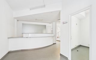 Clădire de 560 mp utili ~20 încăperi | Configurație medicală - Poză 8