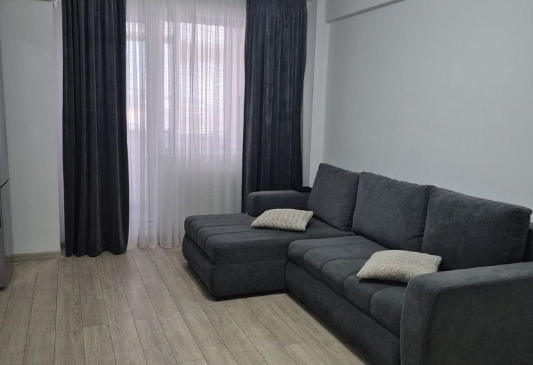 Apartament cu 2 camere si loc de parcare inclus - Poză 1