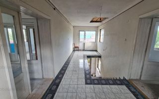 Vila P+E+Pod in Codlea zona cu aer curat,teren 1050 mp - Poză 3