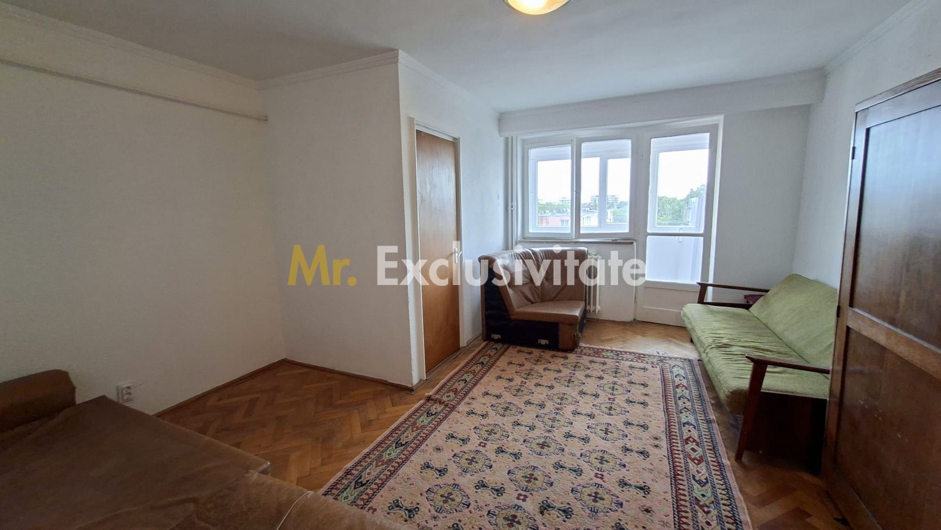 Garsoniera Craiovei etaj intermediar in bloc de apartamente - Poză 8