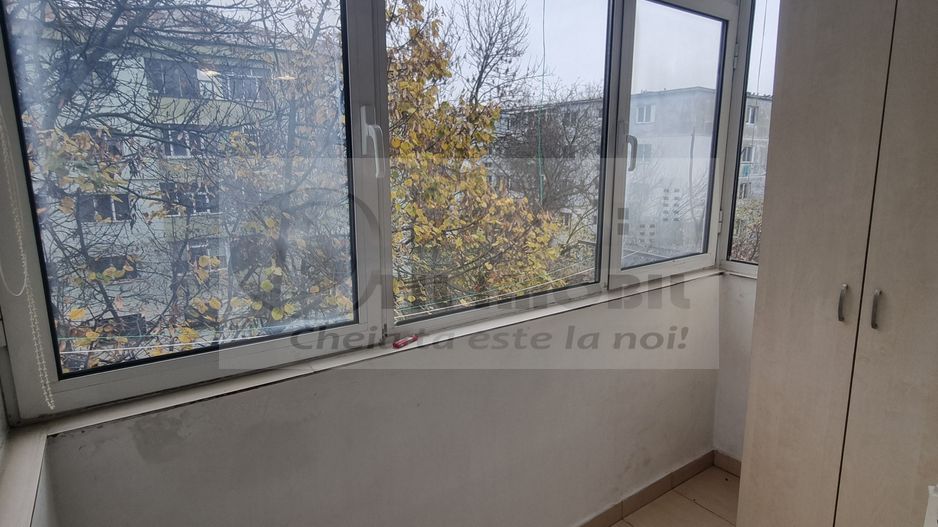 Zona Cantemir - Apartament cu 2 camere sd, etaj 3/4 - 52 mp - Liber ! - Poză 4