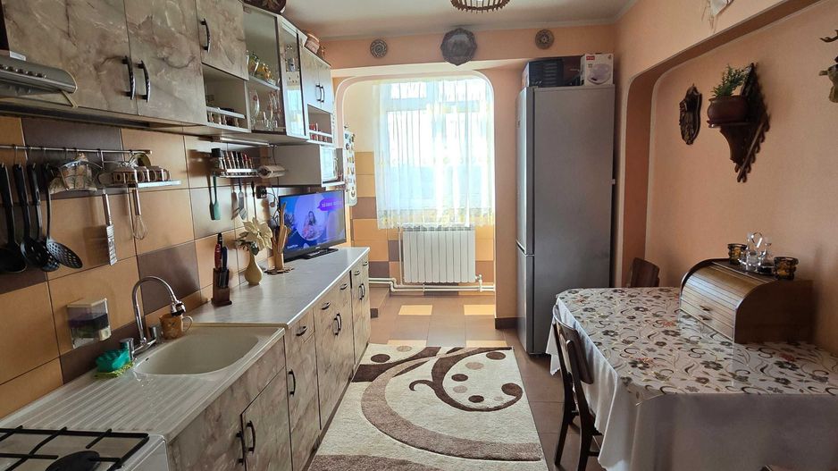 Apartament 2 camere confort 1,Micro 18 - Poză 4