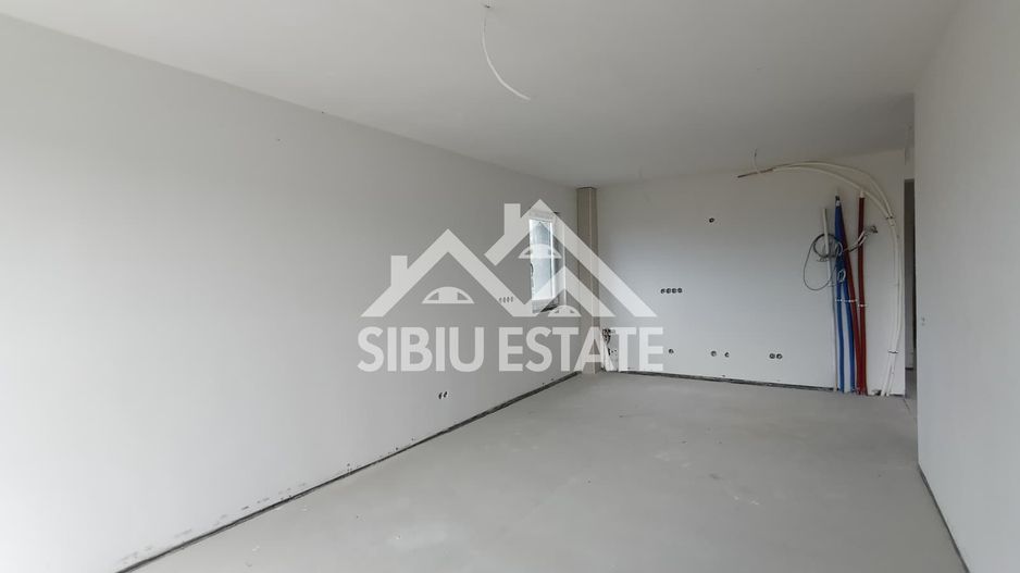 Apartament 3 camere de vânzare ,zona de vest, comision 0 - Poză 4