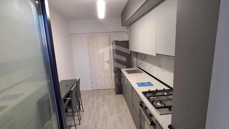 Apartament 2 camere decomandat Metrou Aparatori - Drumul Binelui - Poză 3