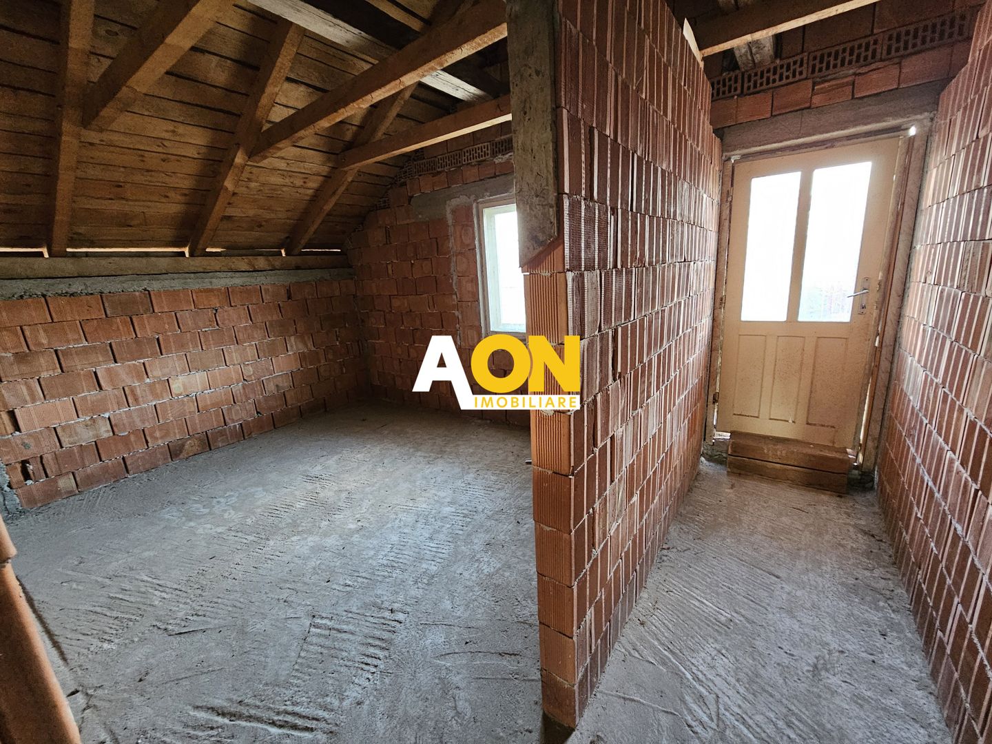 Casa 4 camere, 300 mp utili, 562 mp teren, zona Centru - Poză 17