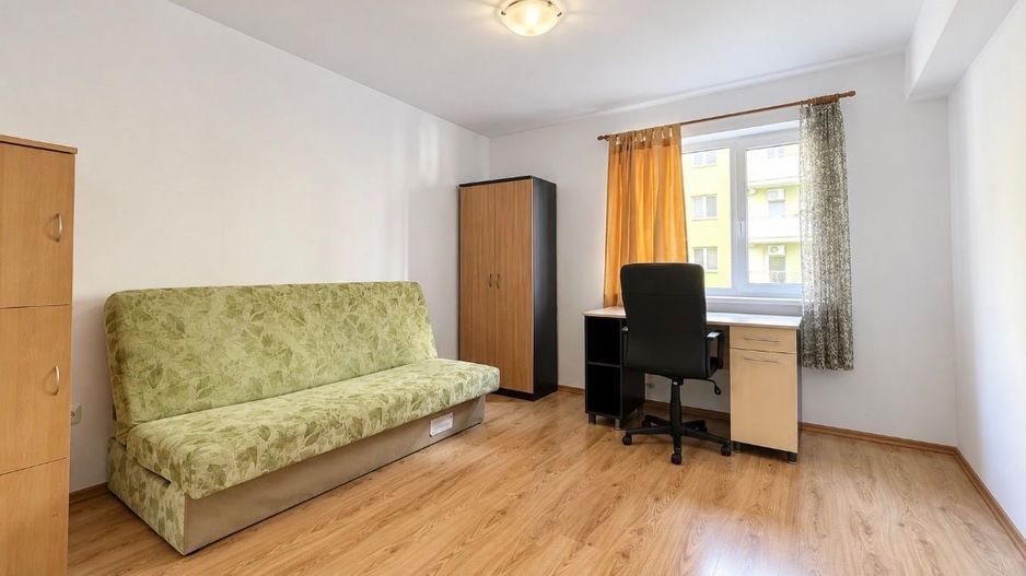 Apartament de inchiriat cu 3 camere, Prima Nufarul - Poză 3