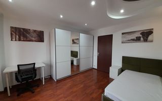 Apartament 4 camere spatios 115 mp, decomandat - Poză 2