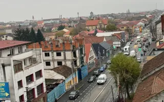 Apartament spațios de Închiriat 2 Camere, Et 6/8,  Intim Spitalul Arad - Poză 12