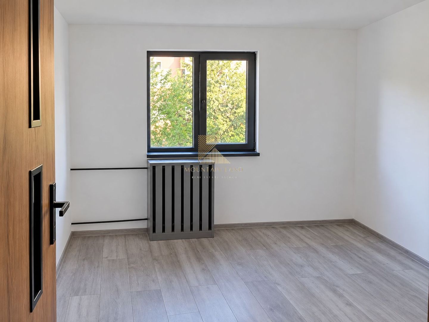 Apartament 33 mp, complet renovat, Electroprecizia, Etaj 2, Pivnita - Poză 6