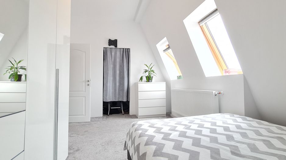 Casa 4 camere finalizata mobilata utilata cartier Izvor Tarlungeni - Poză 12