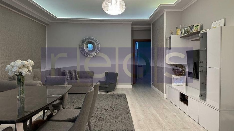 VANZARE 3 CAMERE | 2 LOCURI DE PARCARE | MOBILAT SI UTILAT | 127 MP | - Poză 6