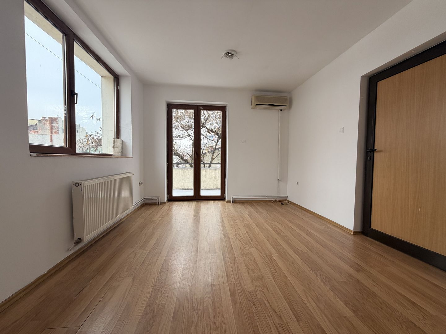 CLADIRE BIROURI | 300MP - Poză 12