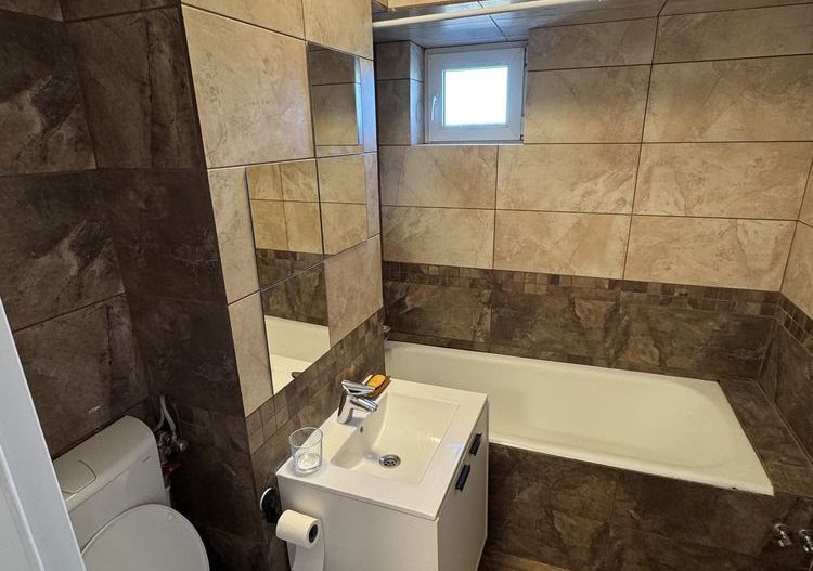 Inchiriez apartament 2 camere Piata Victoriei - Poză 4