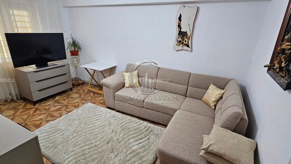 Apartament cu 2 camere ultracentral etaj 1 renovat mobilat utilat - Poză 15