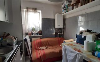 Apartament 3 camere Cetate - Poză 2