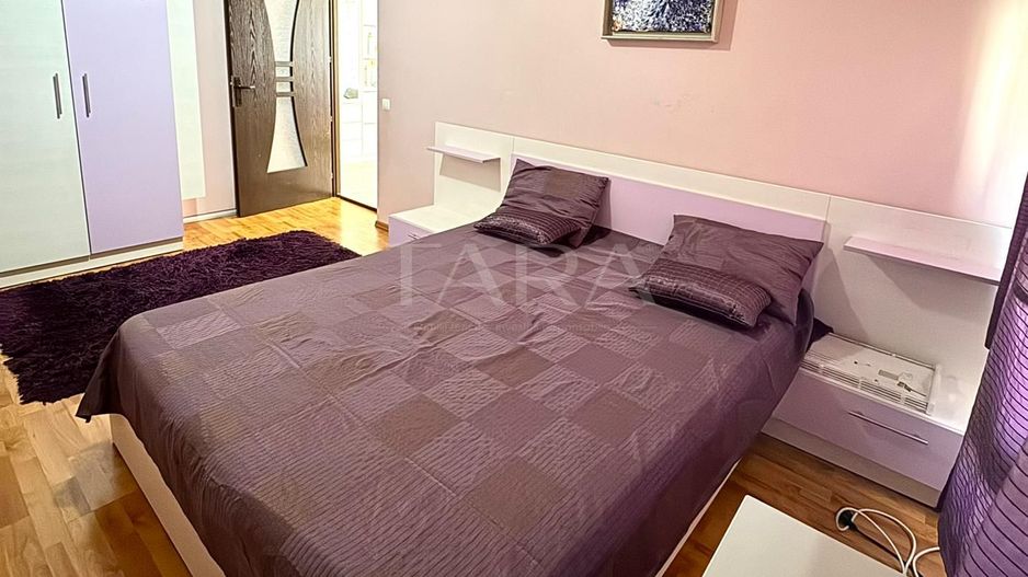 Apartament zona Florilor, parcare inclusa, disponibil imediat. - Poză 4