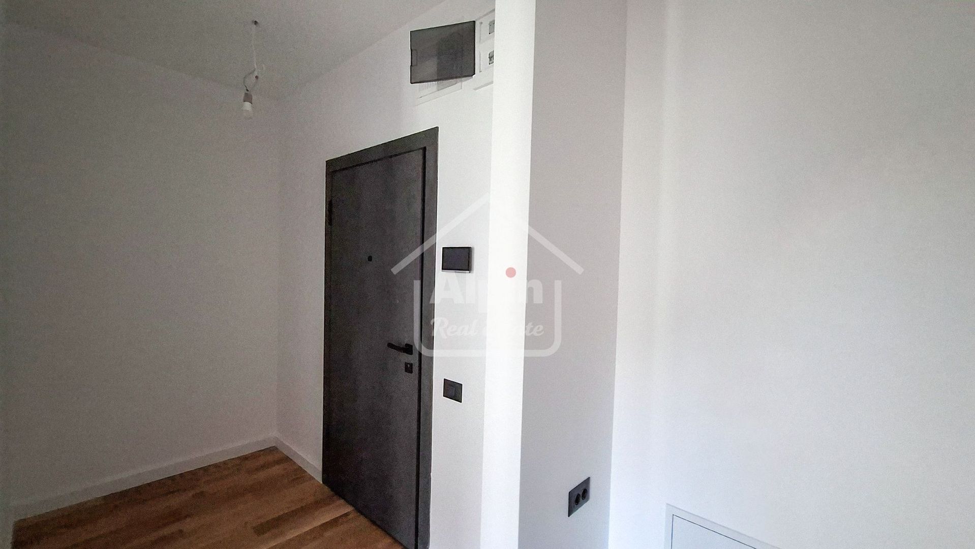 Finisaje Calitative Central - Poză 13