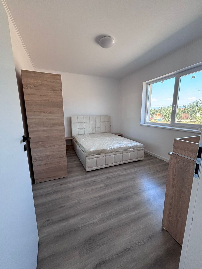 Casă modernă de închiriat 🏡 - Poză 6