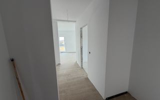 Apartament cu 2 camere si bucatarie inchisa 56 mp in Giroc - Poză 4