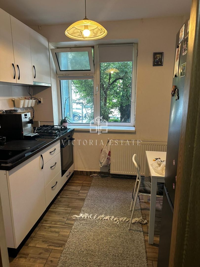 De vânzare – Apartament 2 camere, 50 mp, parter, complet renovat - Poză 5