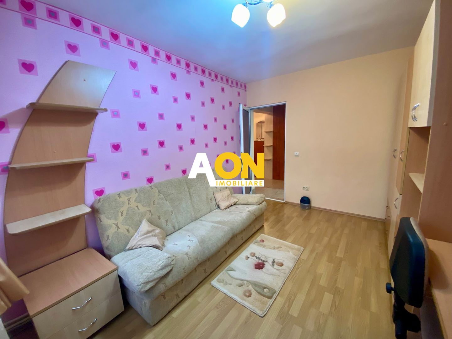 Apartament 2 Camere, Complet Mobilat,  Loc de Parcare, Cetate - Poză 4
