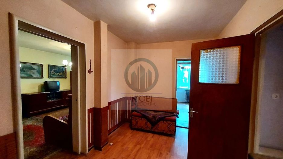 Apartament 3 camere decomandat 80mp Deva – str. Titu Maiorescu, parter - Poză 4