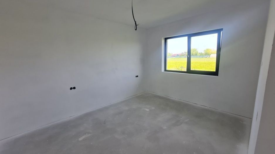 BRASADAS vinde casa noua, parter, zona Cionchesti - Poză 8