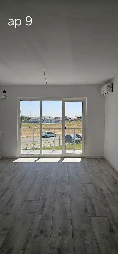 Apartament 2 camere de vanzare Arad - Poză 10