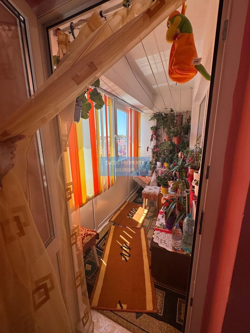 Apartament spațios, 3 camere – Bulevardul CFR, Giurgiu - Poză 4