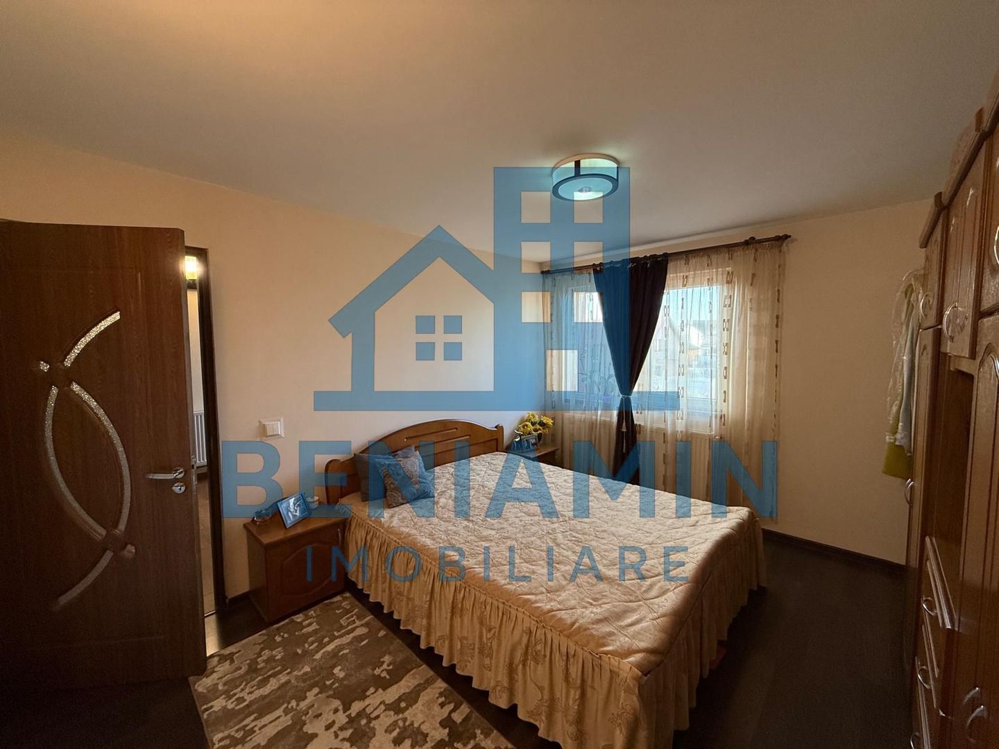 Casa P+1-cu 3 dormitoare-2 bai-Living-Bucatarie-Bariera Valcii - Poză 13