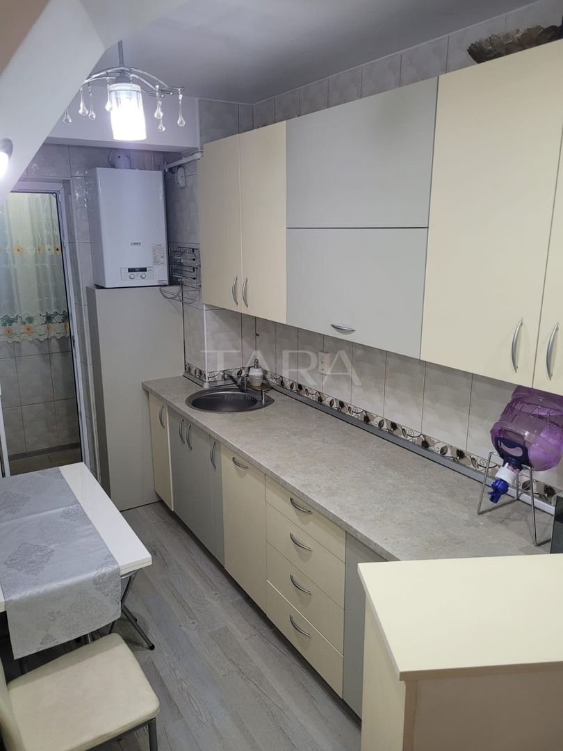 Apartament 3 camere, Floresti - Poză 3