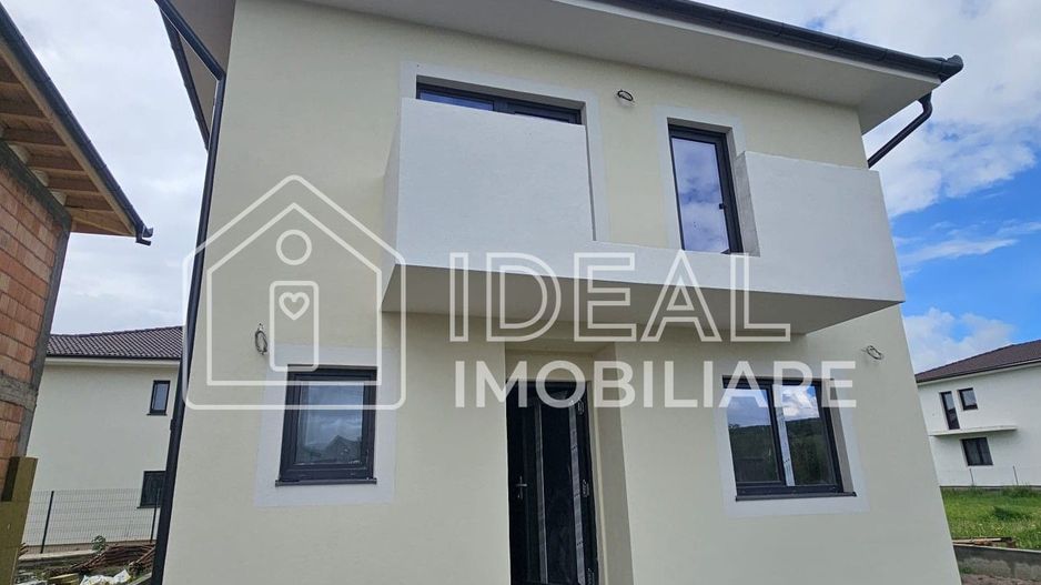 Casa Individuala cu 4 camere si gradina, in Cristian - Poză 3