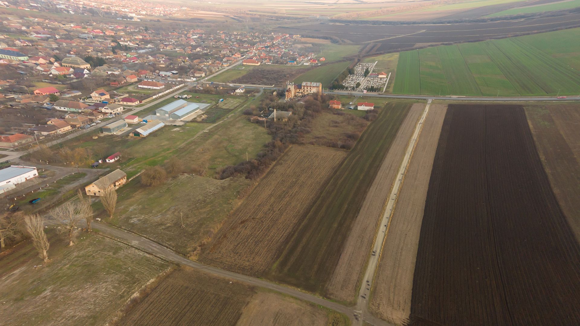 Teren de 444 mp la intrare în Chișineu Criș - Poză 6