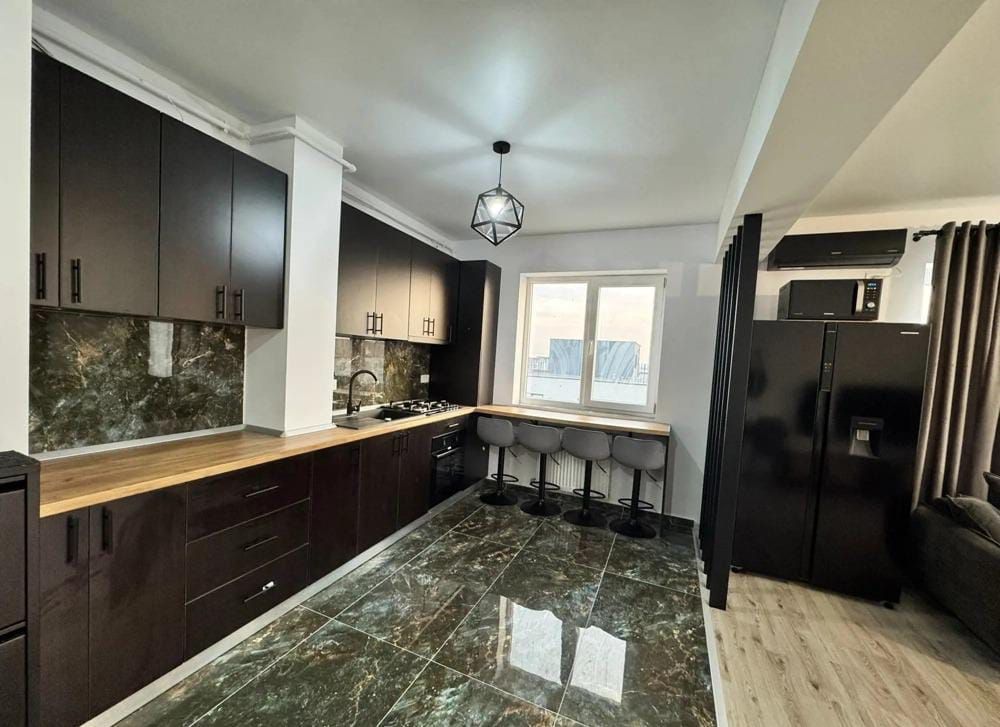 Apartament cu 2 camere superb de inchiriat, Parcare inclusa, Bloc NOU - Poză 3