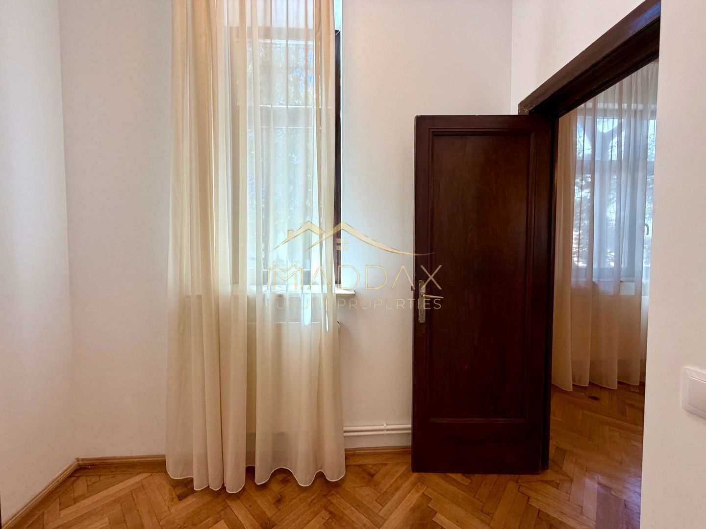 Birou cu 5 camere Unic *160mp* // Zona Eminescu- Polona - Poză 21