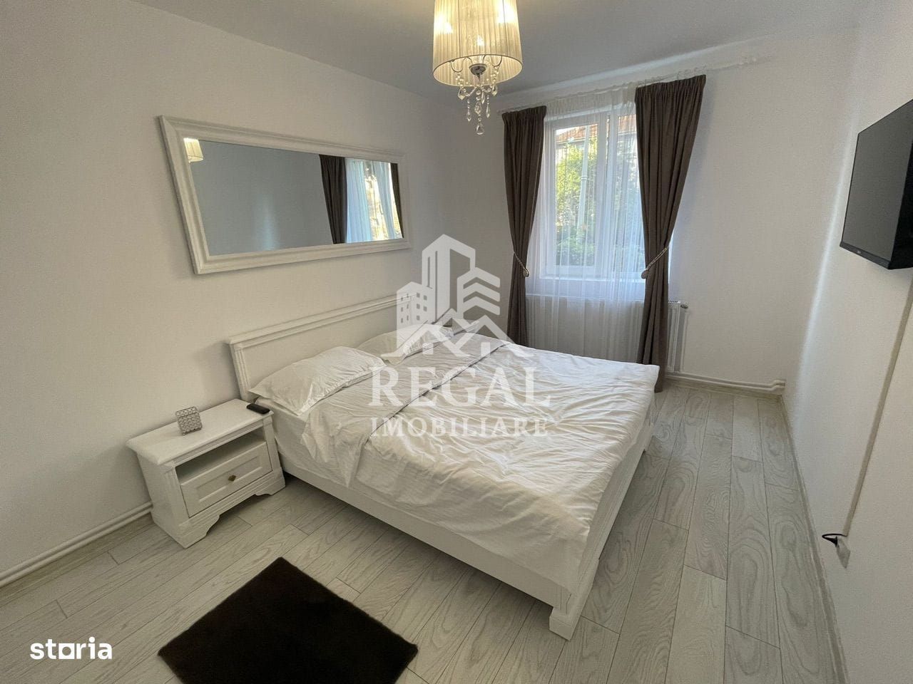 De închiriat – apartament 2 camere, Zona Teatru (Finanțe) - Poză 4