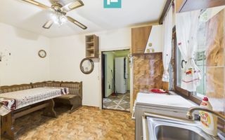 Casă de cărămidă in Grădiște - Poză 4