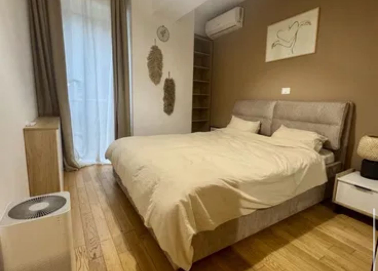 AP. 3 CAMERE VASILE LASCAR, PARCARE, BLOC NOU, BUCATARIE OPEN-SPACE - Poză 1