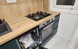 2 camere decomandat, renovat lux, mobilat – Metrou 1 Decembrie - Poză 2